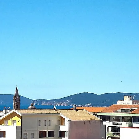 Attico Mansardato Con Terrazza Vista Mare * Alghero