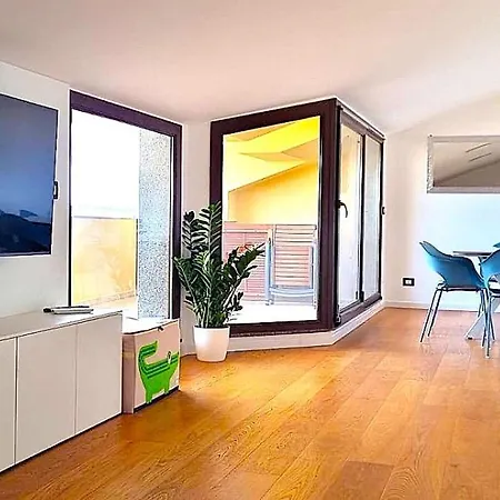 Attico Mansardato Con Terrazza Vista Mare * Alghero