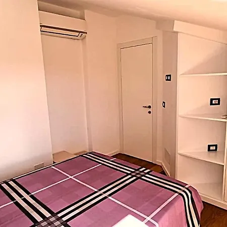Attico Mansardato Con Terrazza Vista Mare *